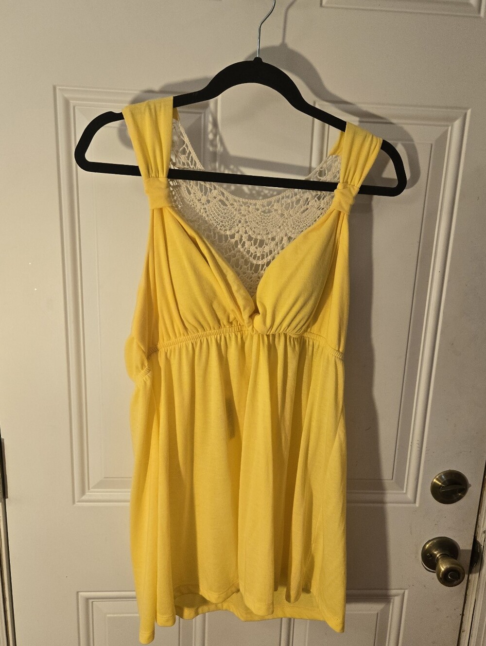 Vintage No Boundries Crochet Back Yellow Tank Top Size XXL NWT